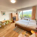 Velden Living - Schiefling Panorama アパート *