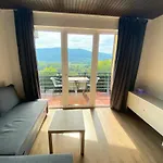 Velden Living - Schiefling Panorama アパート