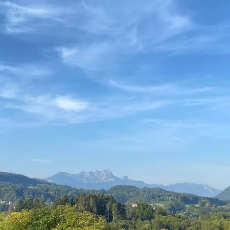 Velden Living - Schiefling Panorama Apartmán *