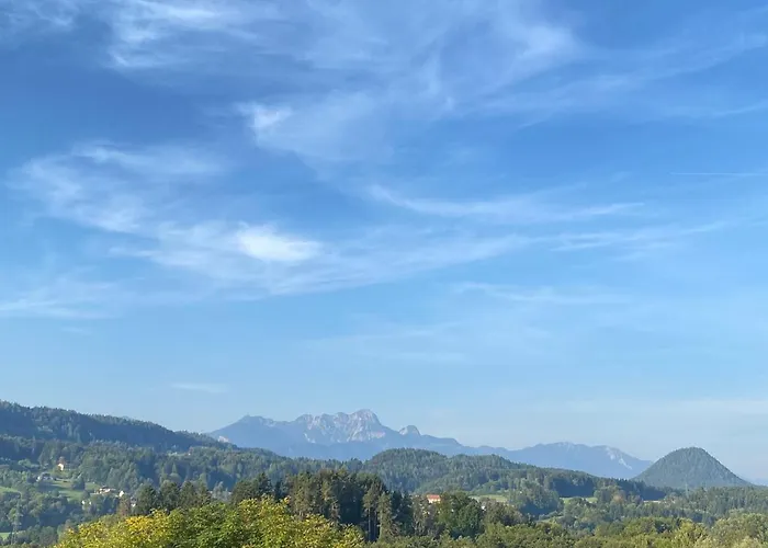 Velden Living - Schiefling Panorama Apartament *